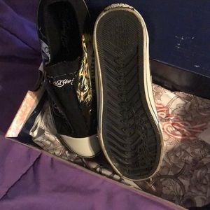 Ed Hardy Lowrise shoes.